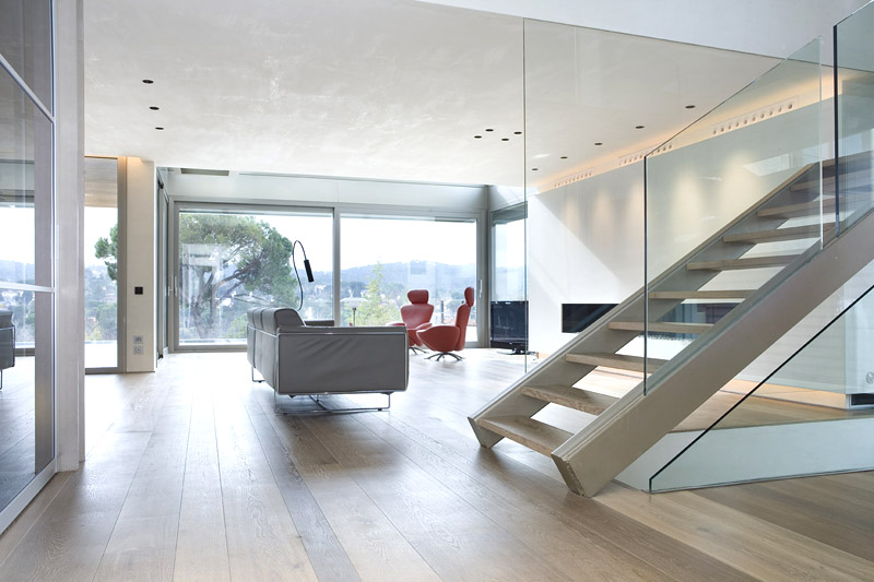 http://www.zaehring.com/files/gimgs/10_interior02.jpg